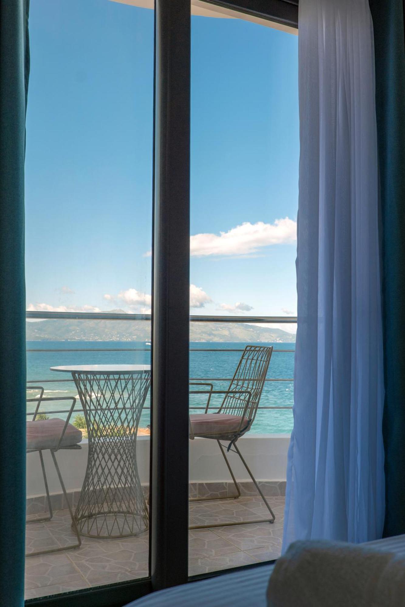 El Mare 3* Sarandë
