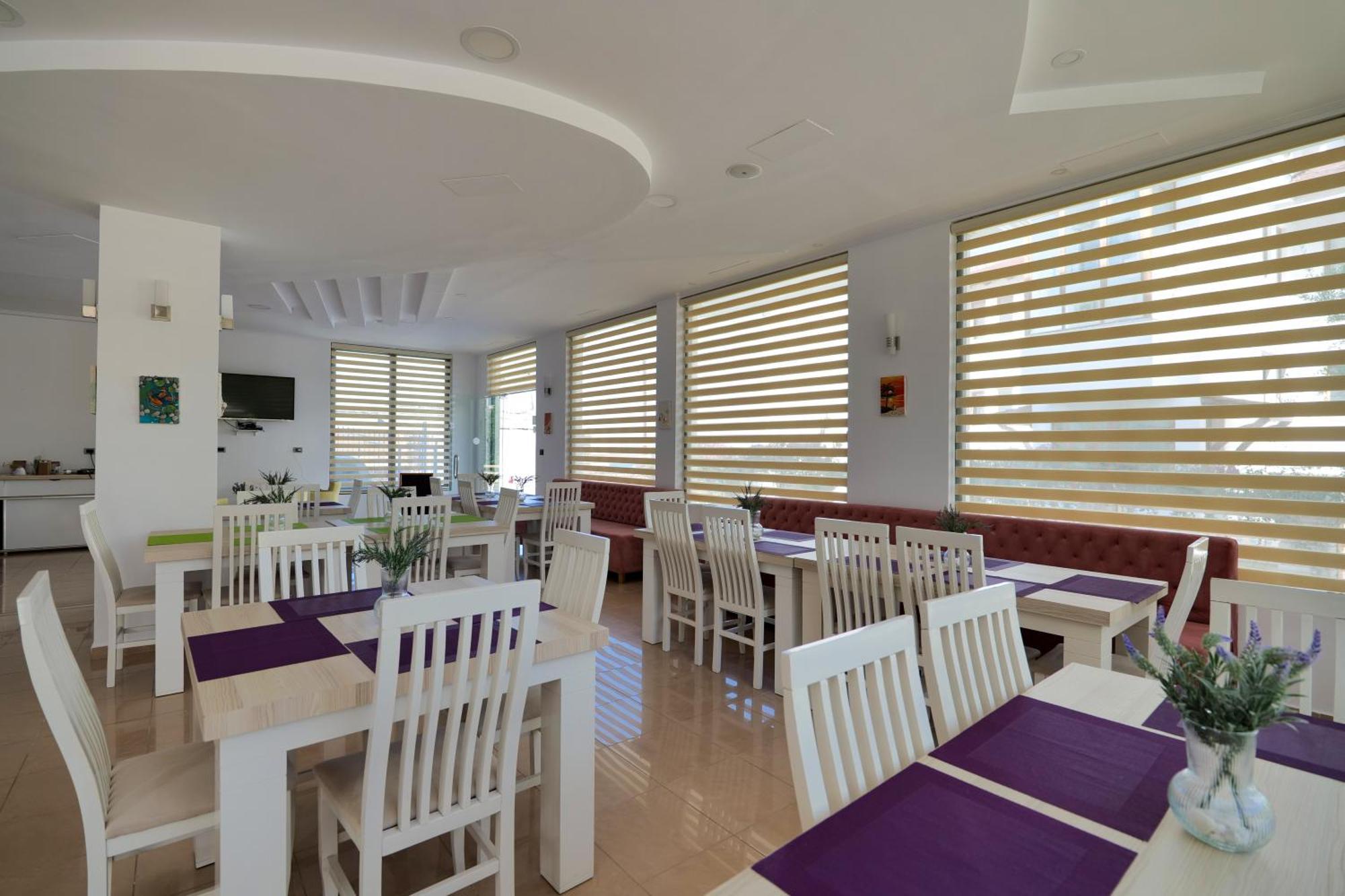 Hotel El Mare Sarandë