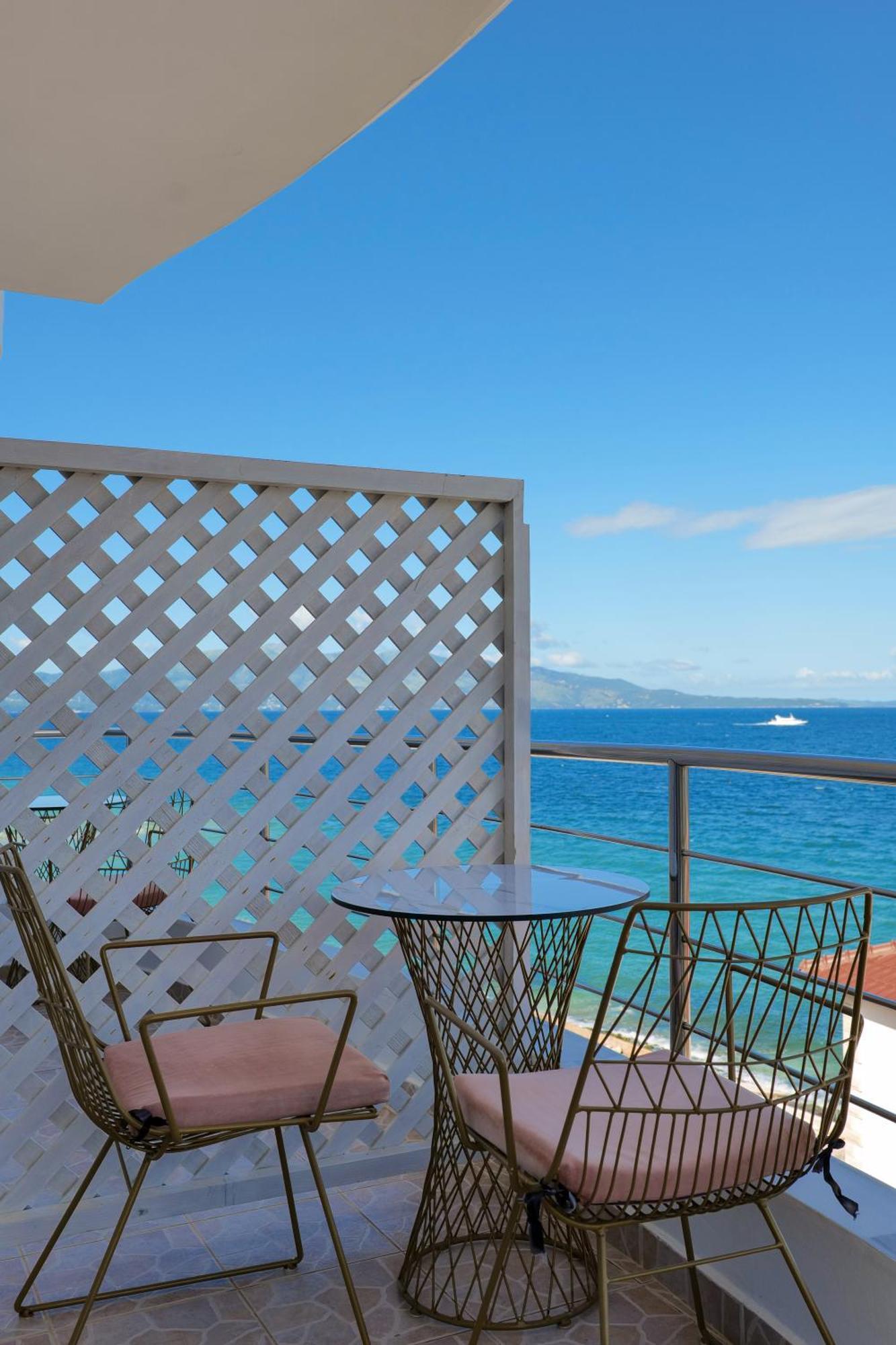 Hotel El Mare Sarandë